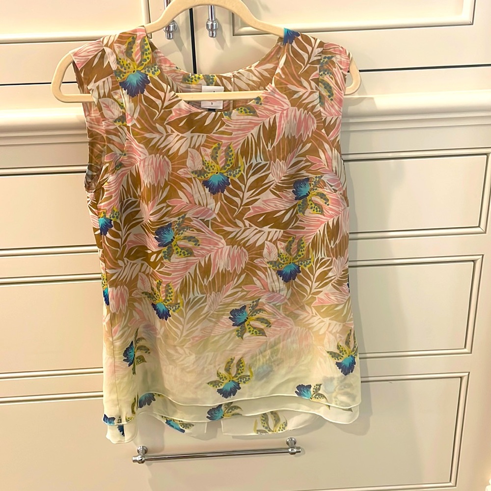 Cabi size small blouse